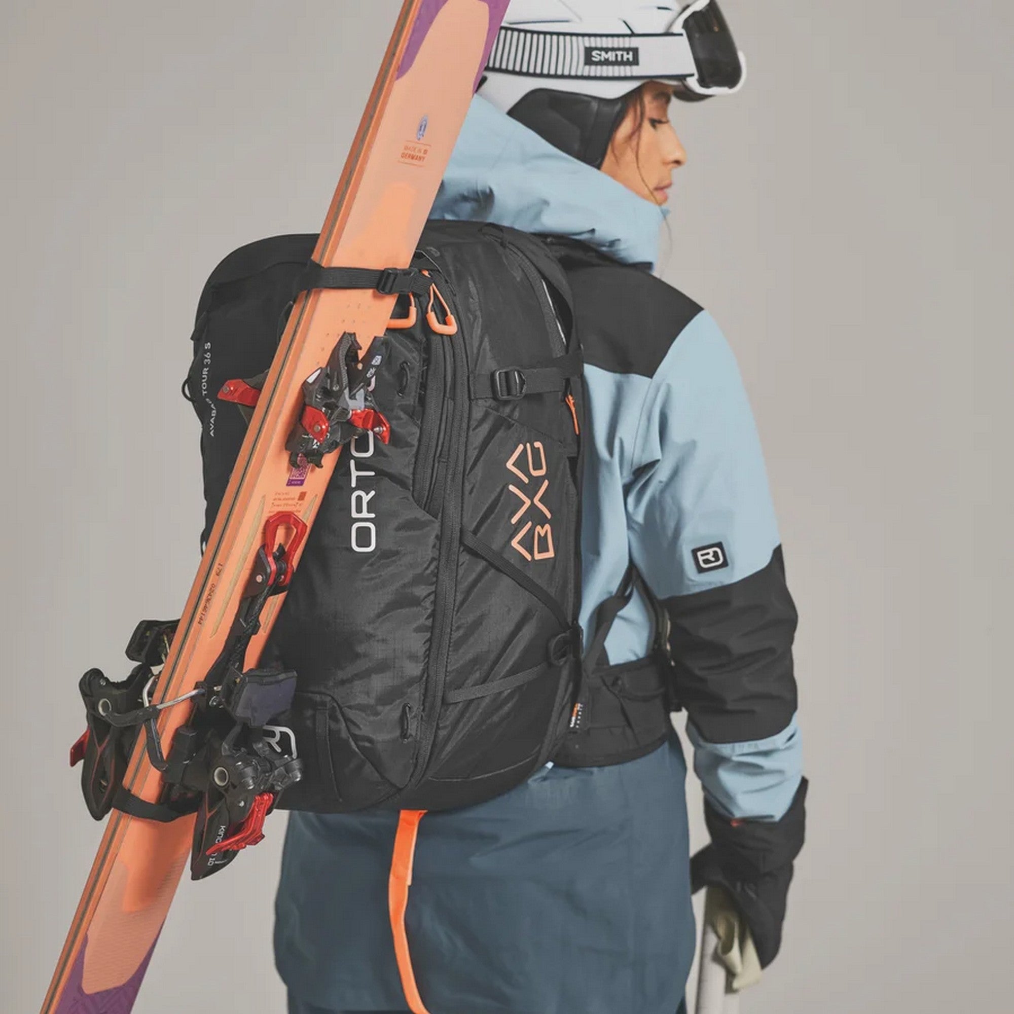 49225-AVABAG_LITRIC_TOUR_36_S-D-05_-_media--9a2dd926--query_2x_2adb2d58-7aa9-4ada-bf14-732538a40605.jpg