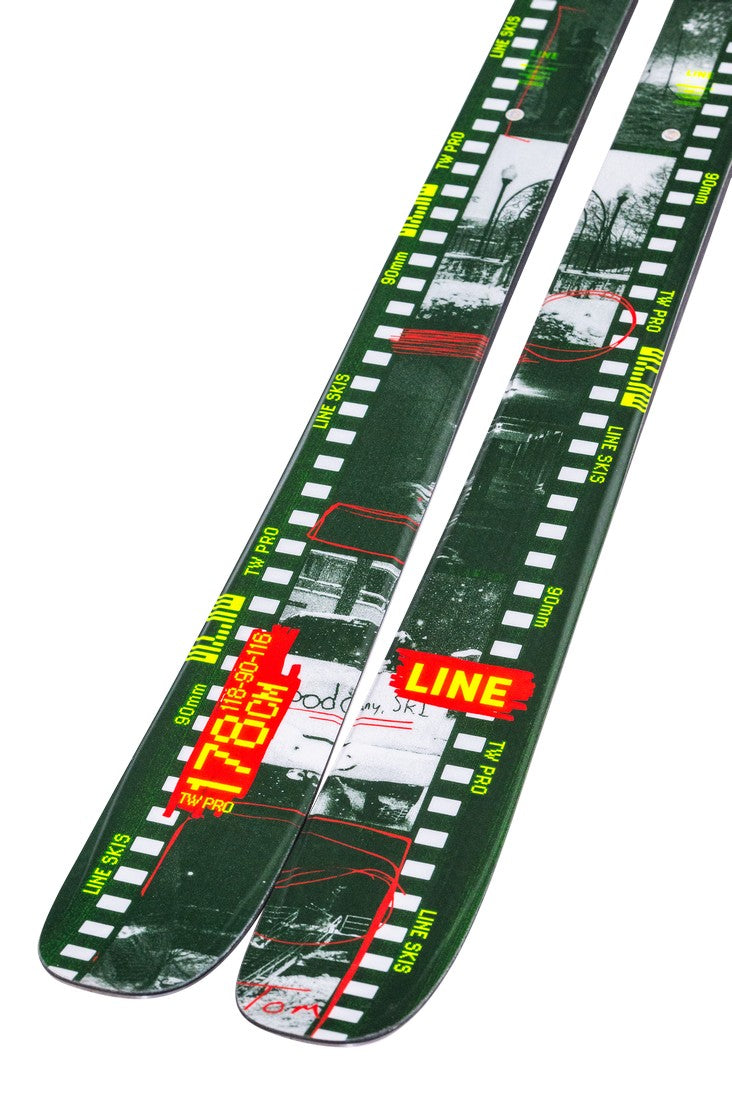 TOM WALLISCH PRO 25/26