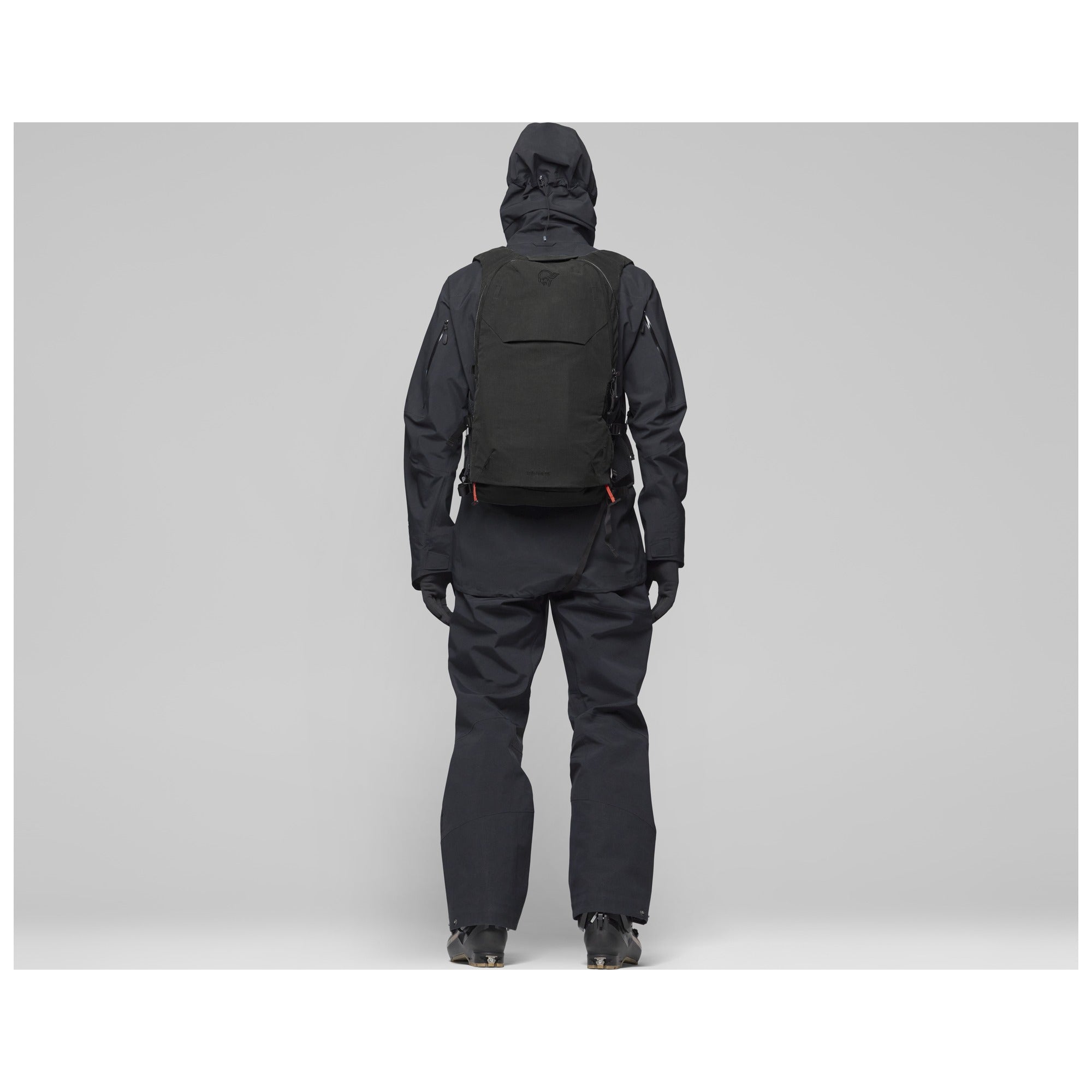 lofoten Avi ACE 15L Pack
