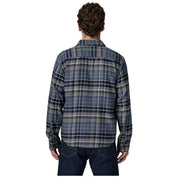 Patagonia M's L/S LW Fjord Flannel Shirt DEPTH: NEW NAVY