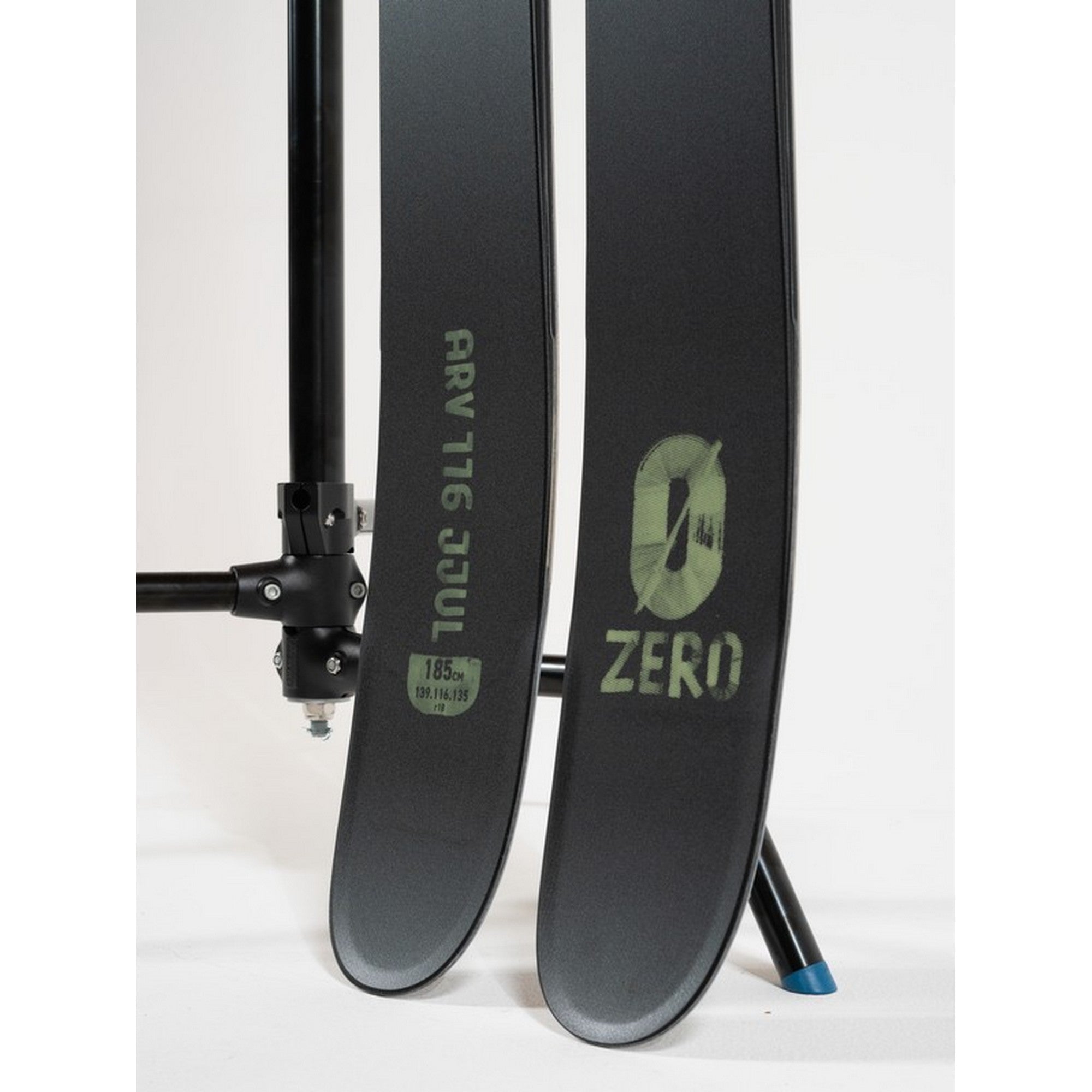 Armada ARV 116 JJ UL 24/25 - Skistore.se