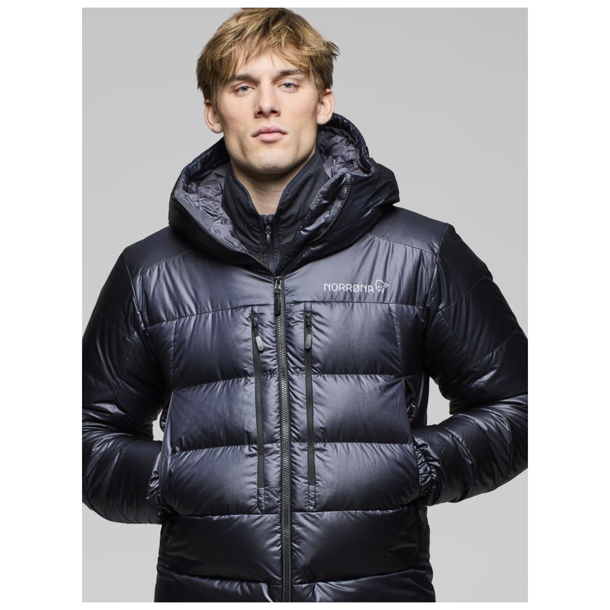 M Trollveggen down800 Hood