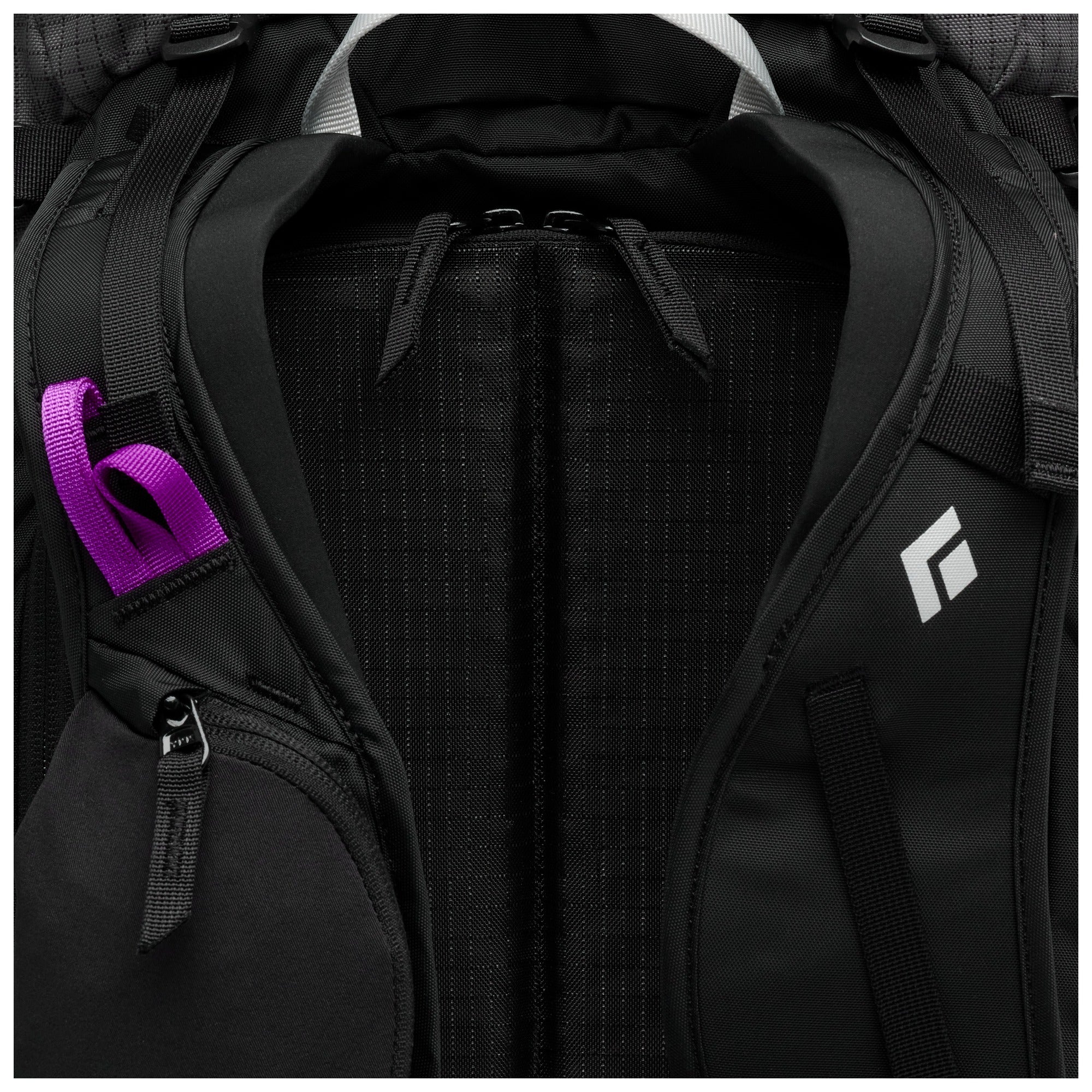 HELIO 30 BACKPACK
