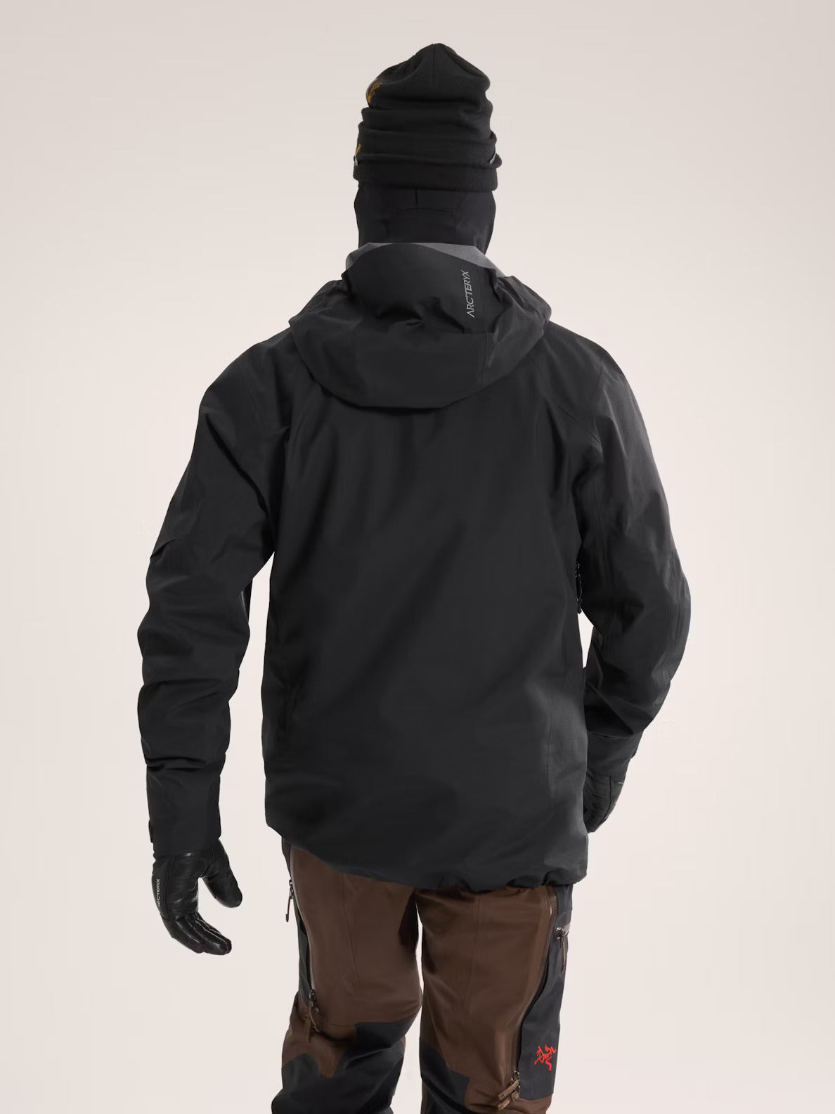 Sabre Jacket M