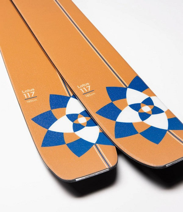 DPS Skis Pagoda Lotus 117