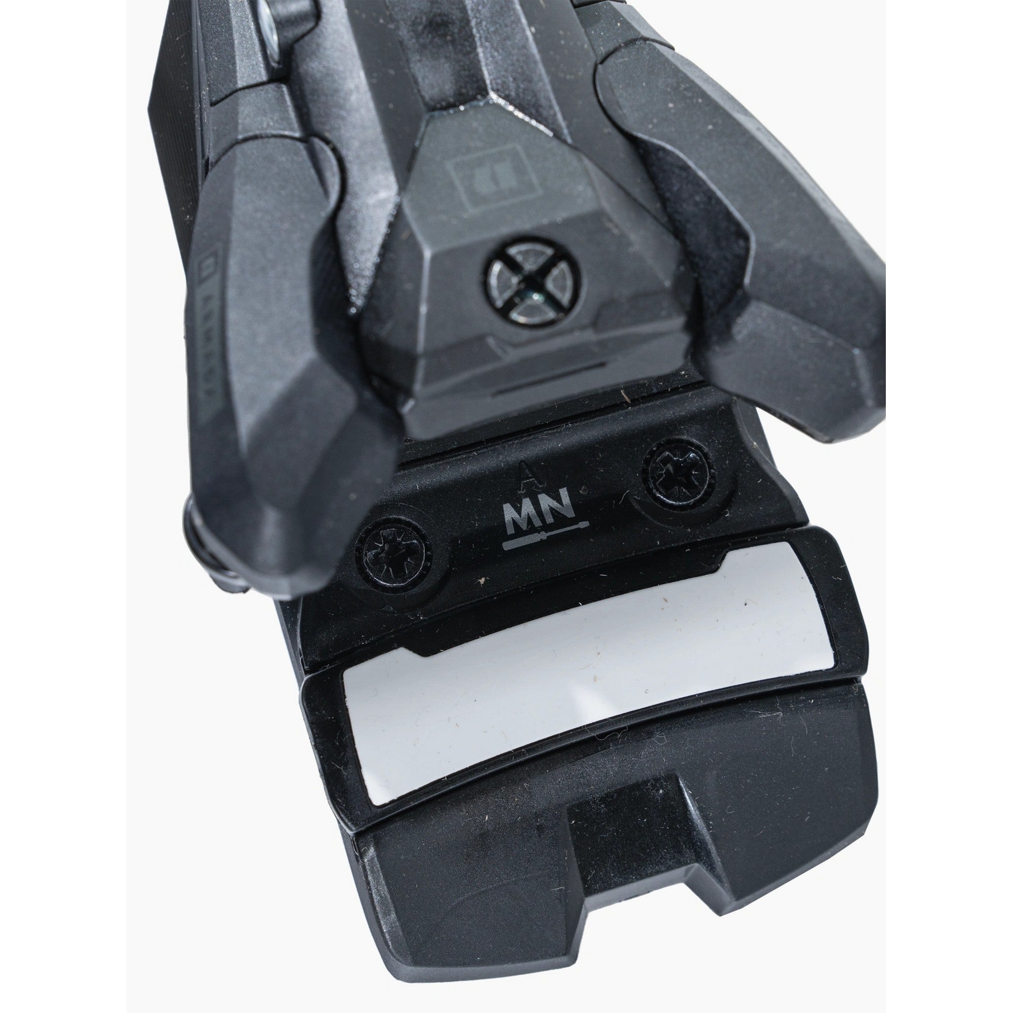 STRIVE 16 MN