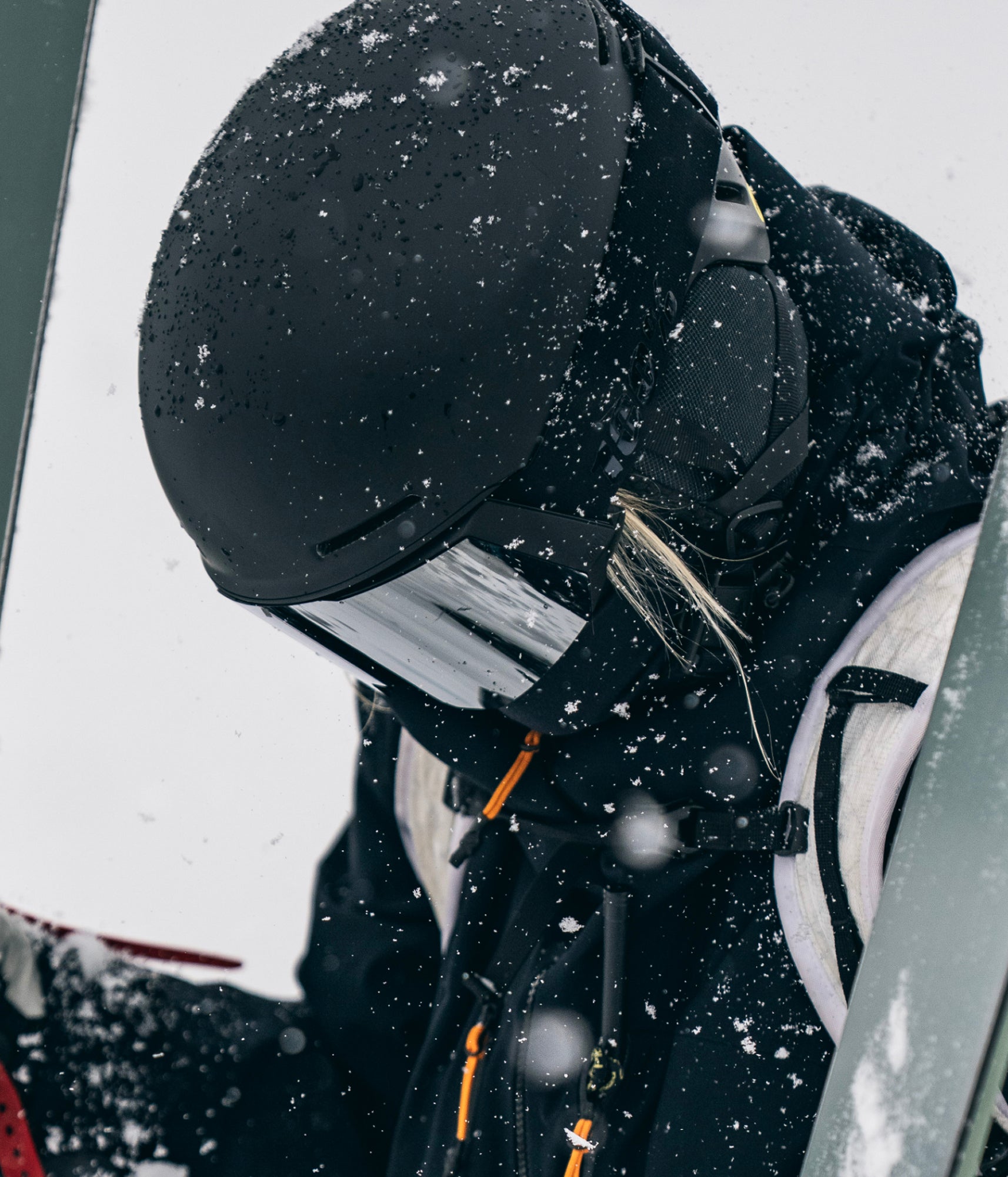 goggles_993b25fa-d0ca-44bc-ac2a-57a0d89a5e6b.jpg